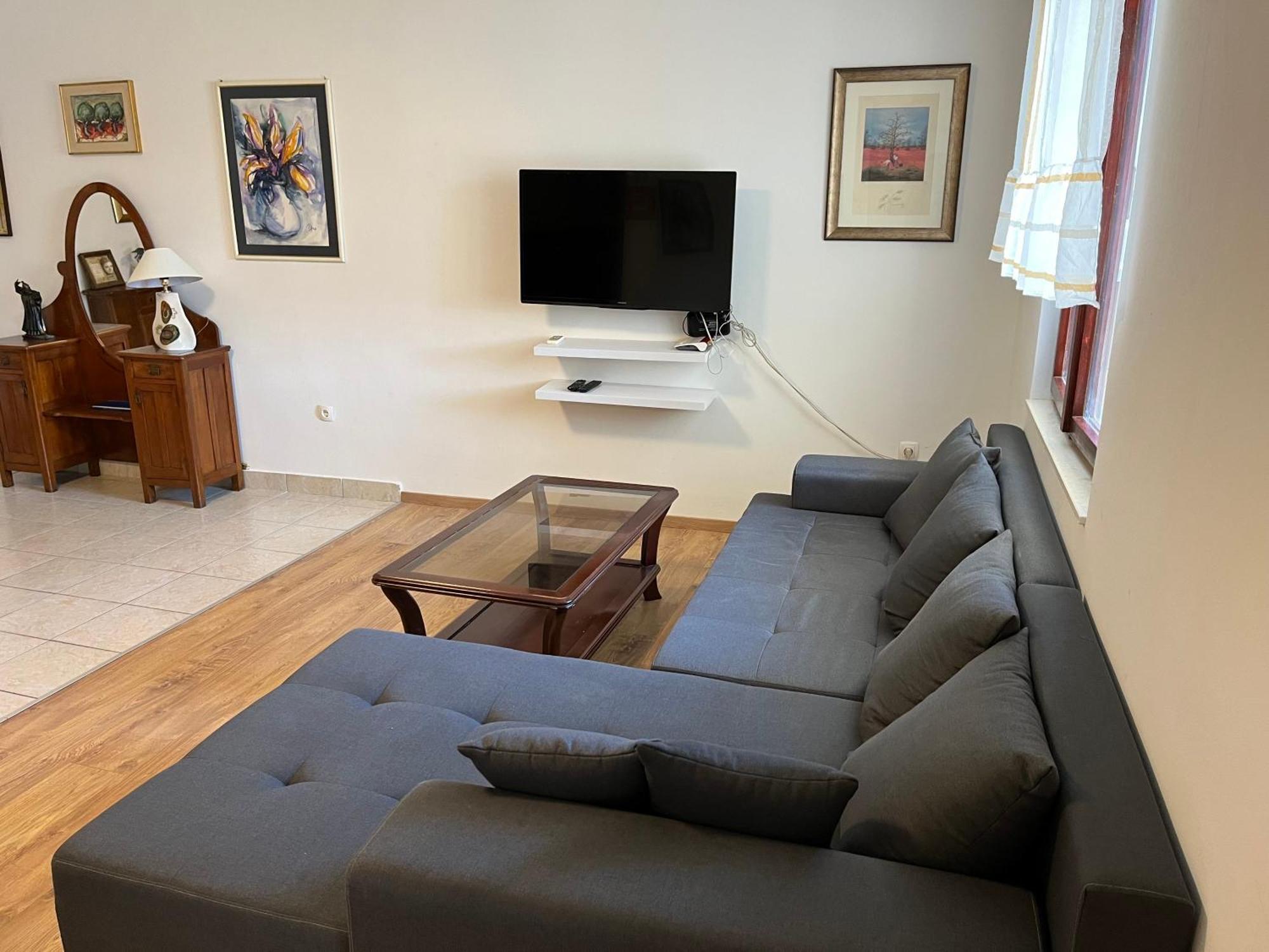 Beachfront Apartment Drazen, With Garden And Parking Split Exterior photo